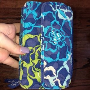 Vera Bradley wallet